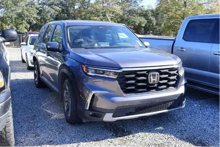 $33191 : Honda Pilot 2023 EX-L 4dr SU image 3