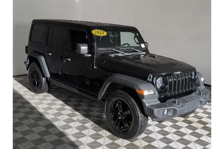 $34998 : Jeep Wrangler 2023 4x4 Sport image 2