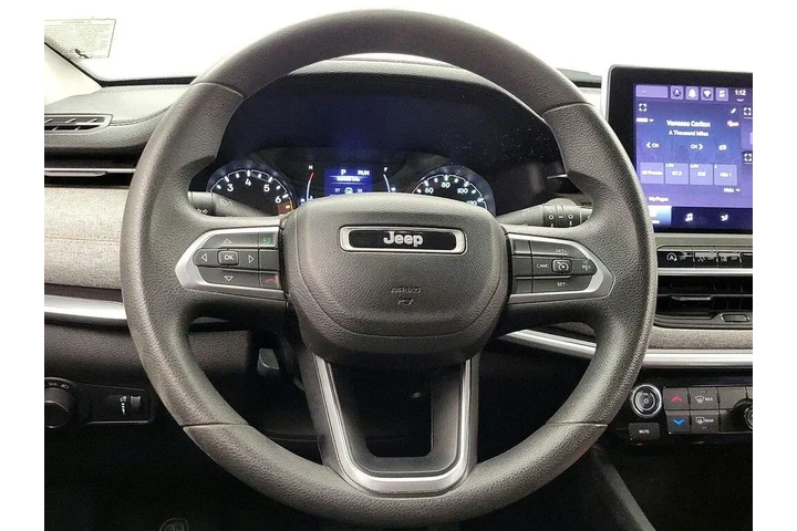 $17998 : Jeep Compass 2022 4x4 Sport image 10
