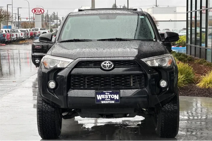 $28903 : Toyota 4Runner 2016 4x4 SR5 image 9