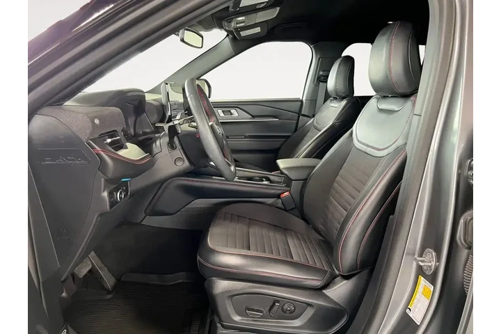$40000 : Ford Explorer 2025 ST-Line 4 image 2