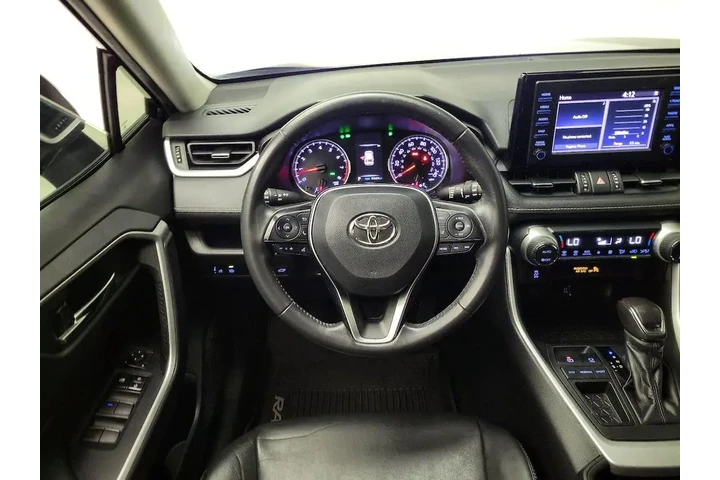 $21998 : Toyota RAV4 2019 XLE Premium image 10