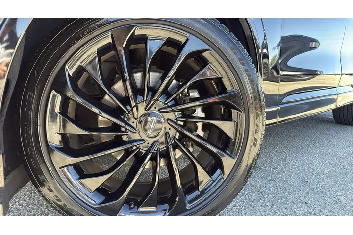 $37888 : Lincoln Aviator 2023 Reserve image 8