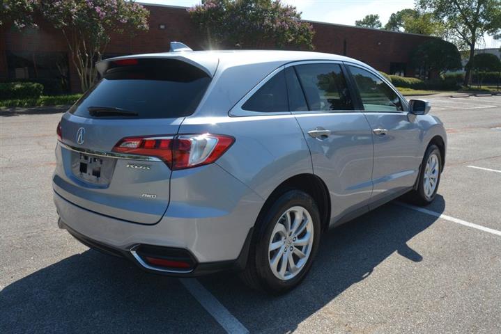 2016 RDX w/Tech image 6