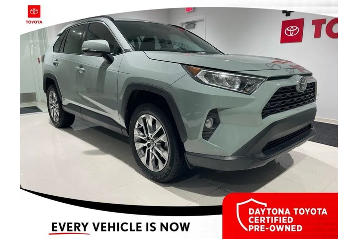 $30000 : Toyota RAV4 2021 XLE Premium image 6