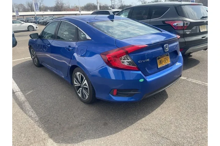 $15997 : Honda Civic 2018 EX-L 4dr Se image 3