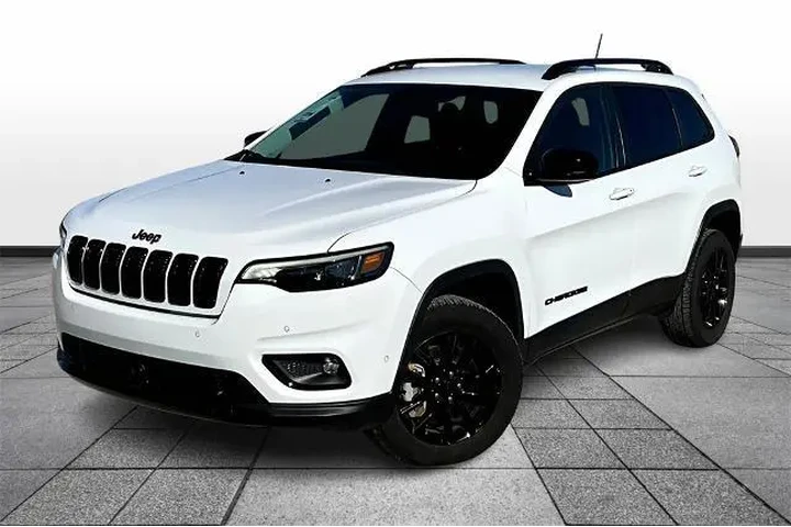 $21337 : Jeep Cherokee 2023 4x4 Altit image 1