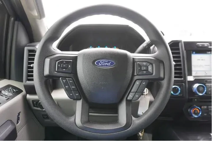 $21750 : Ford F-150 2017 4x4 XLT 4dr image 10