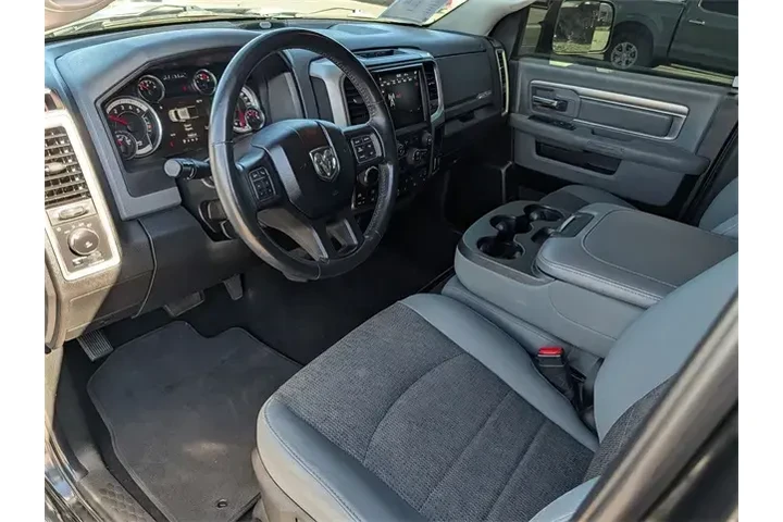 $29999 : Ram 1500 2018 4x4 SLT 4dr Cr image 9