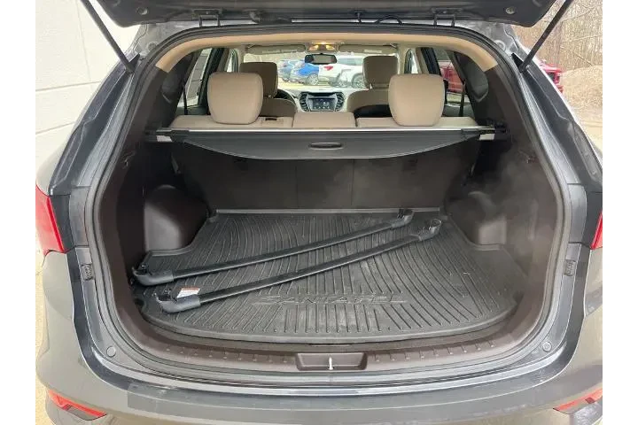 $12798 : Hyundai SANTA FE Sport 2017 image 9