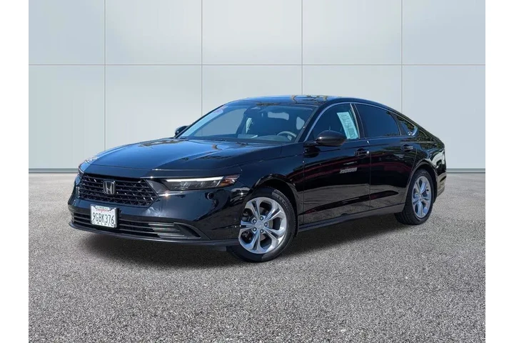 $24275 : Honda Accord 2023 LX 4dr Sed image 1
