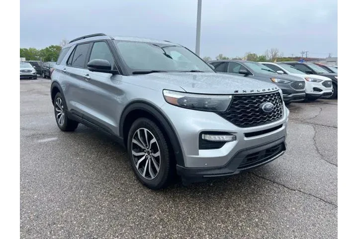 $25074 : Ford Explorer 2020 AWD ST 4d image 3