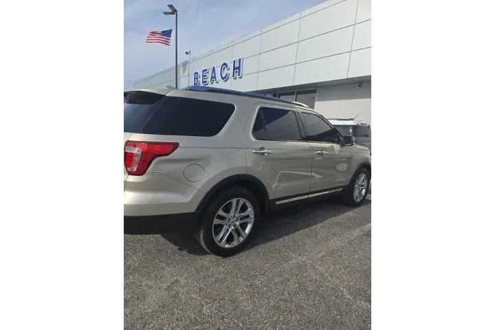 $16745 : Ford Explorer 2017 Limited 4 image 6