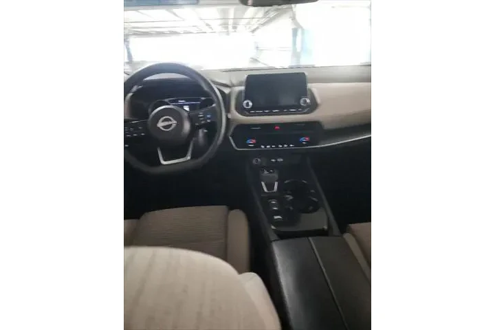 $21995 : Nissan Rogue 2023 SV 4dr Cro image 5