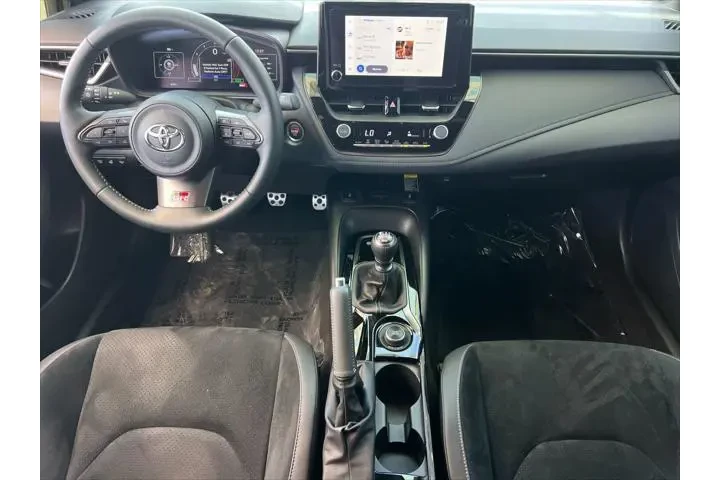 $39499 : Toyota GR Corolla 2024 AWD P image 4