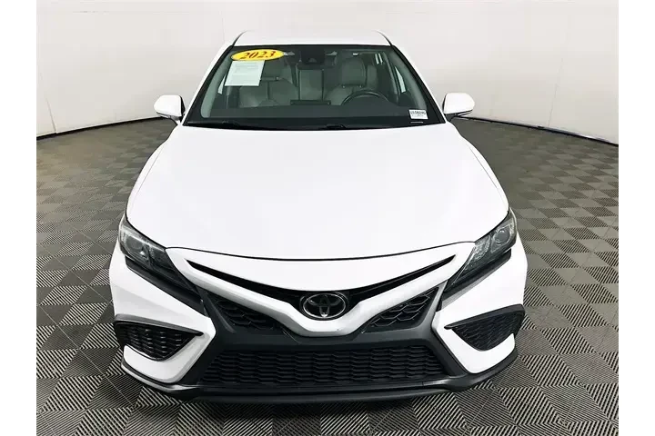 $23500 : Toyota Camry 2023 SE 4dr Sed image 2