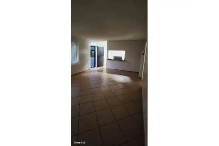 DOWNEY APTO REMODELADO image 1