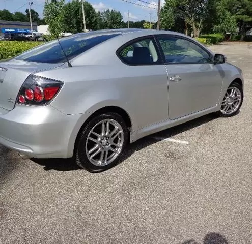 $3000 : 2010 Scion TC image 2