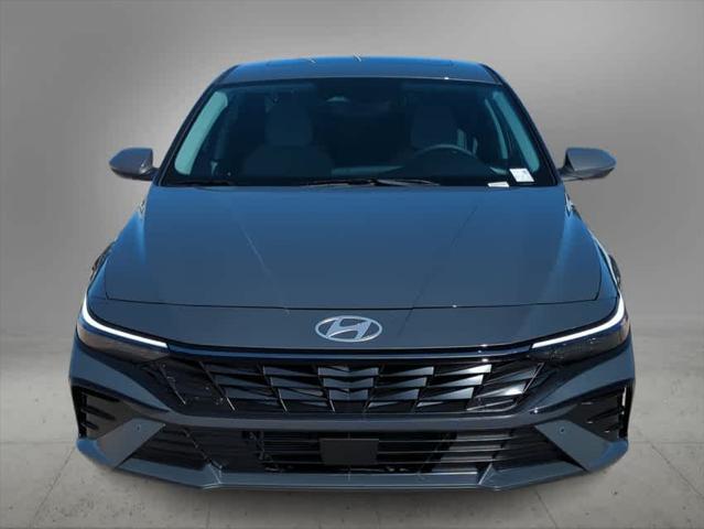 $29660 : New 2024 Hyundai ELANTRA HYBR image 8