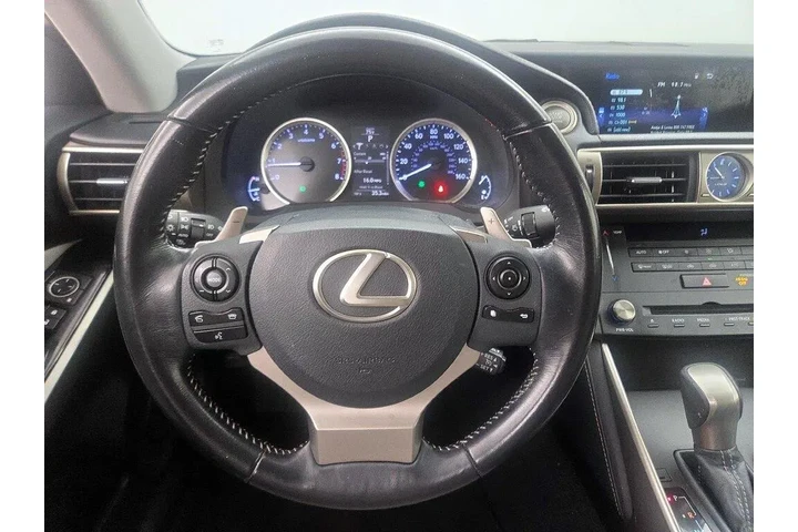 $21998 : Lexus IS 250 2015 Crafted Li image 10