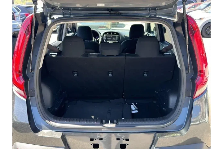 $13595 : Kia Soul 2022 S 4dr Crossove image 9