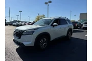 $29842 : Nissan Pathfinder 2024 AWD S thumbnail