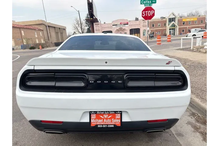 $24495 : 2021 Challenger SXT AWD image 5