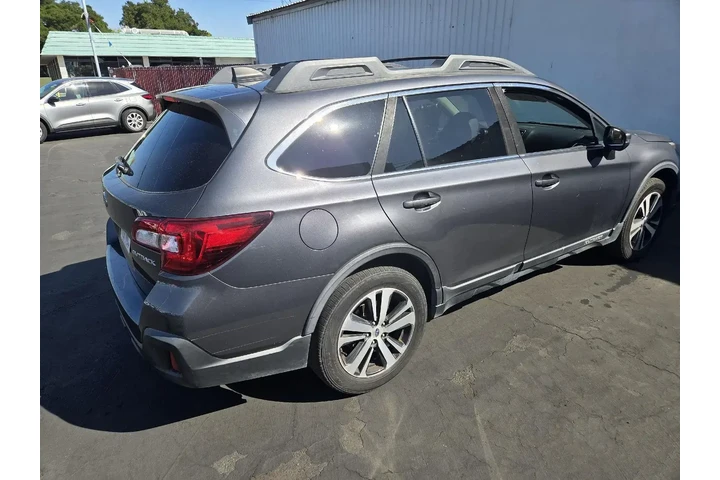 $17700 : Subaru Outback 2019 AWD 2.5i image 6