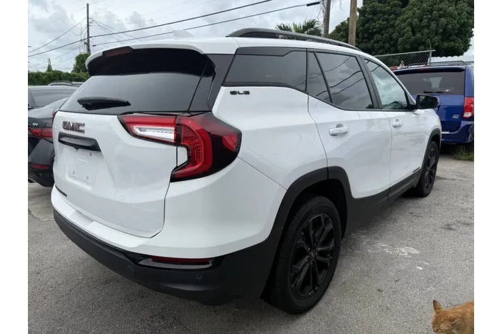 $12999 : 2022 GMC Terrain SLE image 5