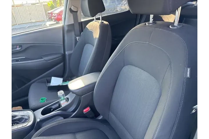 $19499 : Hyundai KONA 2023 AWD SEL 4d image 6