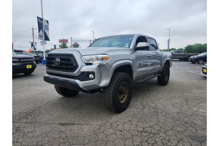 $30497 : Toyota Tacoma 2021 4x4 TRD P image 6