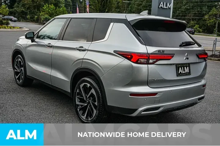 $20920 : Mitsubishi Outlander 2023 SE image 5