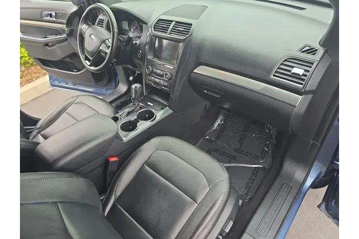 $21995 : Ford Explorer 2018 XLT 4dr S image 9