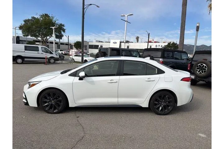 $23761 : Toyota Corolla 2023 SE 4dr S image 4