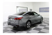 $16554 : Altima 2019 thumbnail