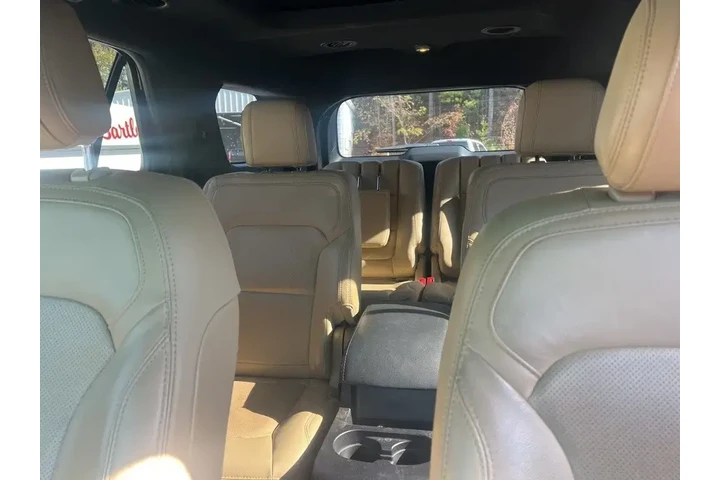 $18410 : Ford Explorer 2017 Limited 4 image 9