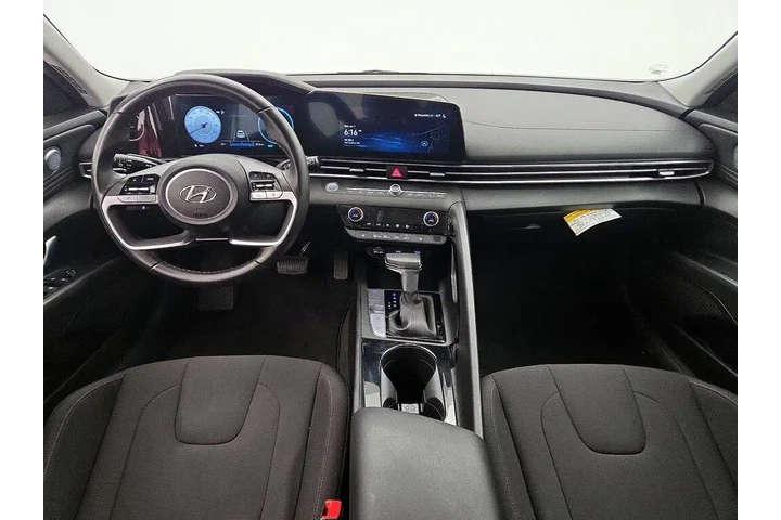 $19998 : Hyundai ELANTRA 2023 SEL 4dr image 9