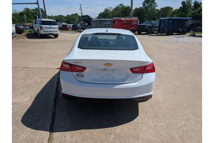 $21995 : 2023 Malibu image 7
