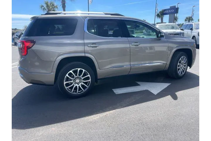 $31789 : GMC Acadia 2023 Denali 4dr S image 8