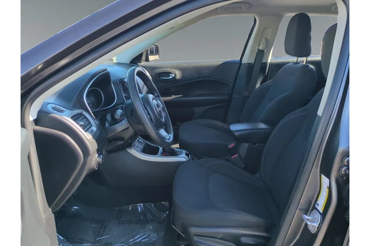 Jeep Compass 2019 Sport 4dr image 9