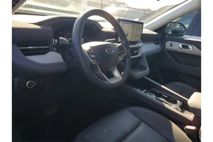 $35990 : Ford Explorer 2025 Active 4d image 10