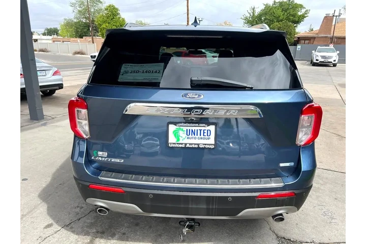 2020 Explorer Limited AWD image 6