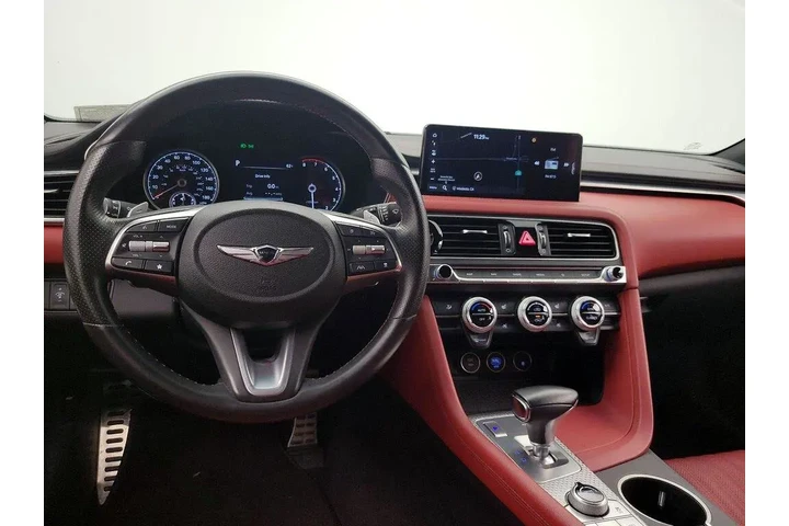 $31998 : Genesis G70 2023 2.0T 4dr Se image 9