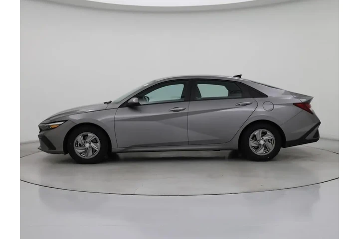$17998 : Hyundai ELANTRA 2024 SE 4dr image 3