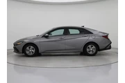$17998 : Hyundai ELANTRA 2024 SE 4dr thumbnail