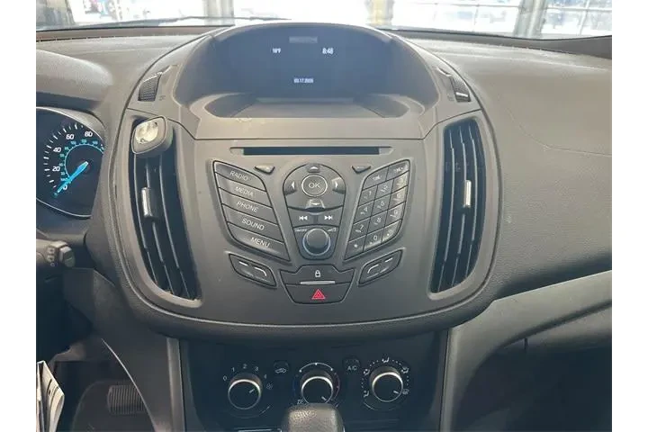 $8000 : Ford Escape 2016 S 4dr SUV image 3