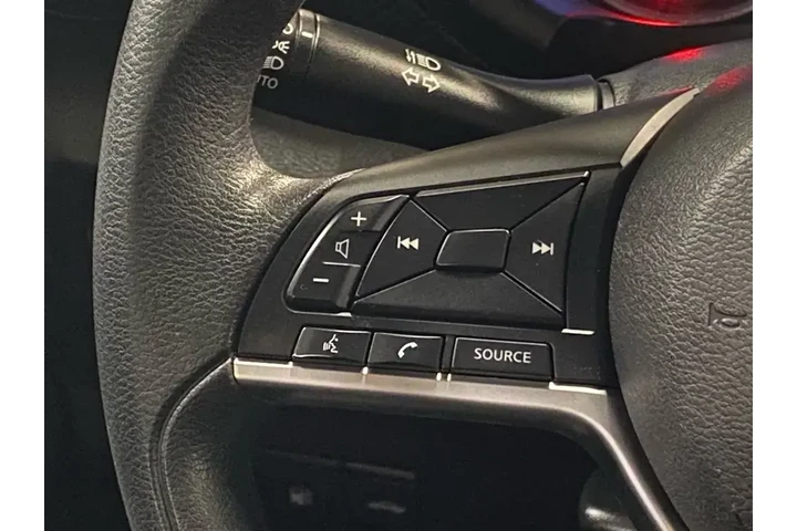 $18800 : Nissan Kicks 2022 S 4dr Cros image 7