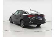 $18998 : Kia Forte 2024 LXS 4dr Sedan thumbnail