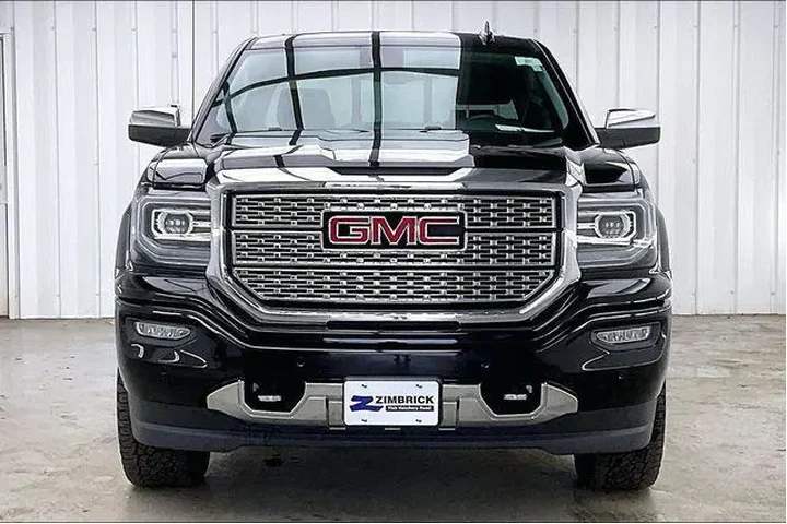 $25990 : GMC Sierra 1500 2018 4x4 Den image 3