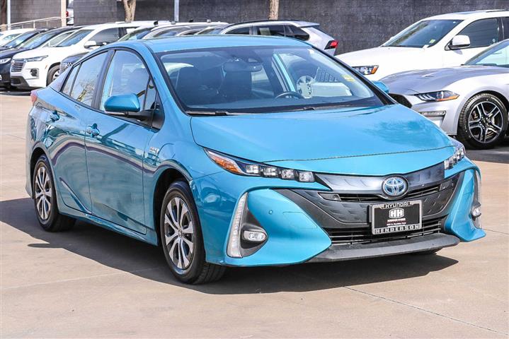 $25990 : Pre-Owned 2021 Toyota Prius P image 5